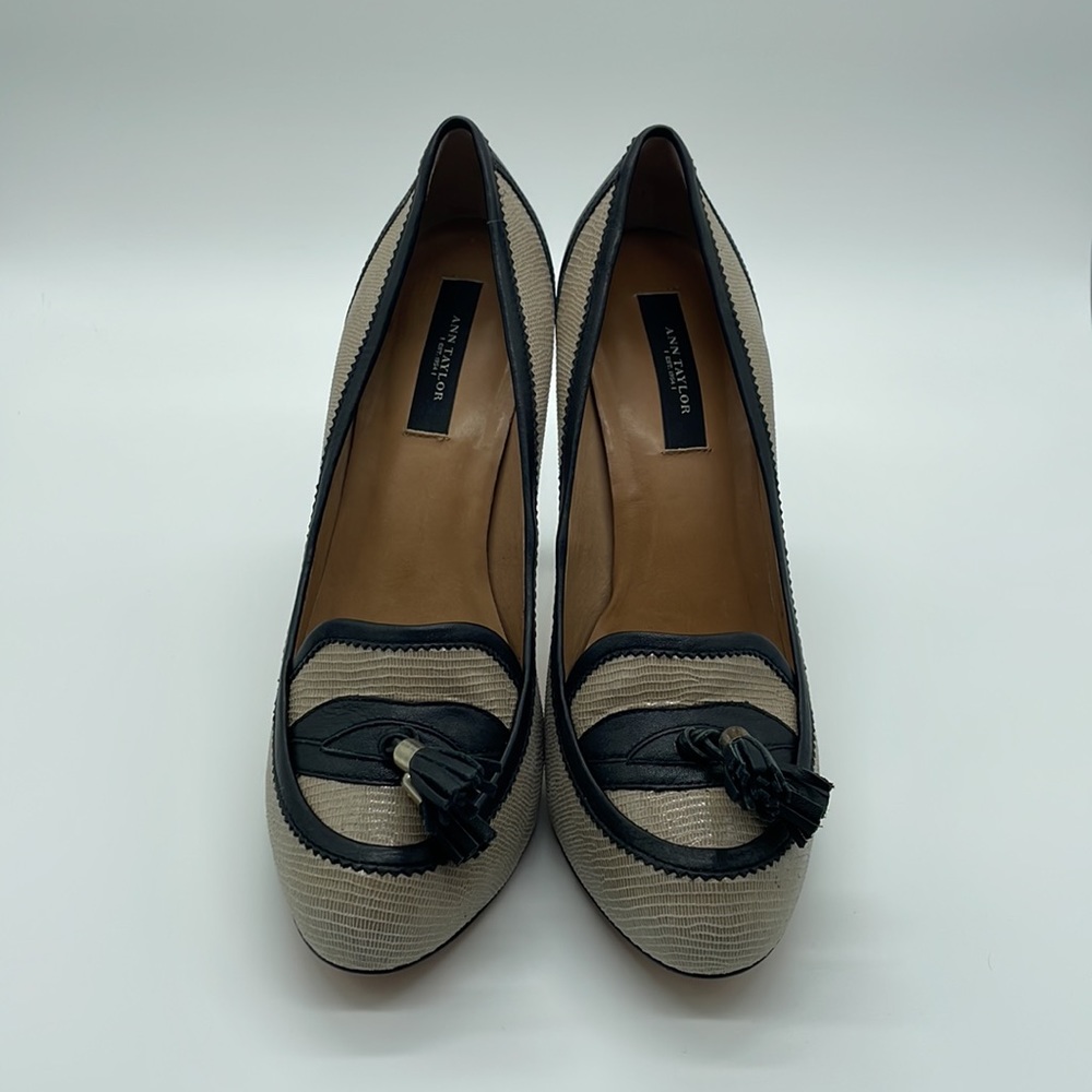 Ann Taylor Myra Platform Tassle Pump